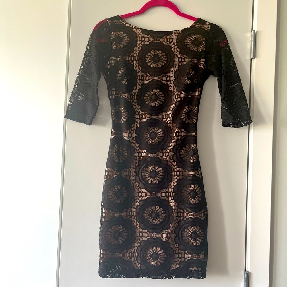 Sexy Tight fitted Black lace overlay dress with low back & cropped arm